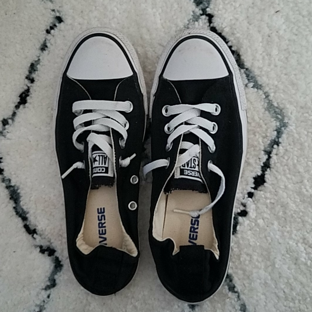 Converse no tie chucks